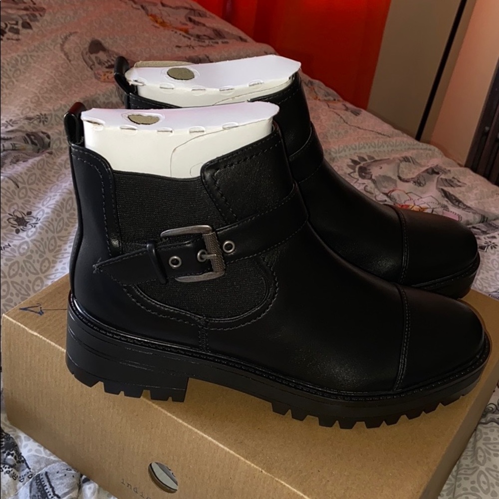 Indigo Rd. Black boots, size 9.5! Womens